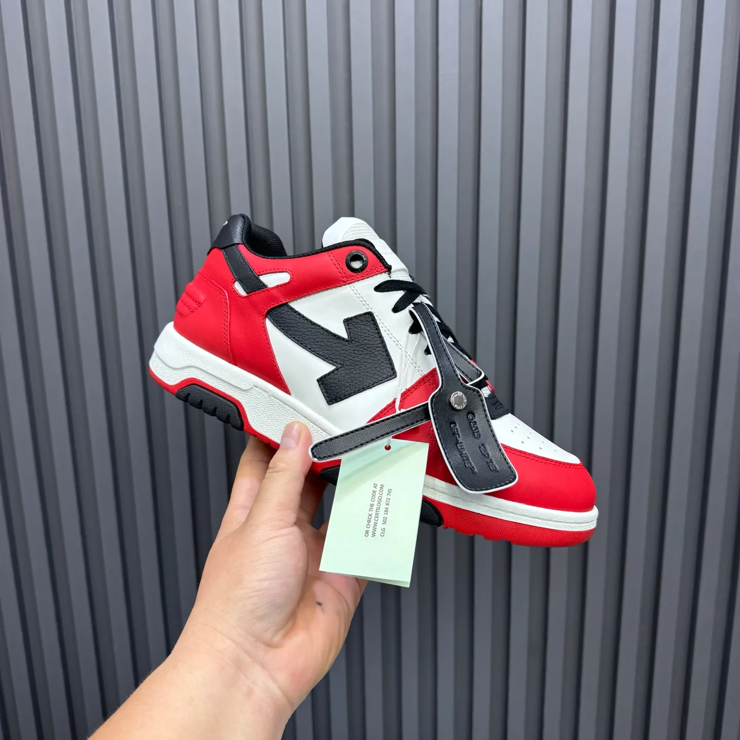 P620 OFF WHITE⚡️Couple model⚡️35-40 women’s model 39-46 men’s model